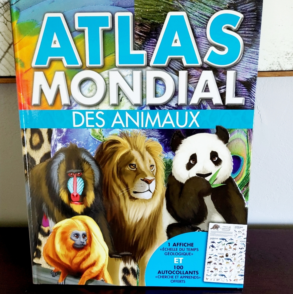 NWOT Atlas Mondial Led Animaux Kids Book